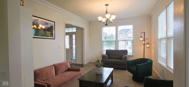 4525 Golden Eagle Court, Zionsville, IN 46077