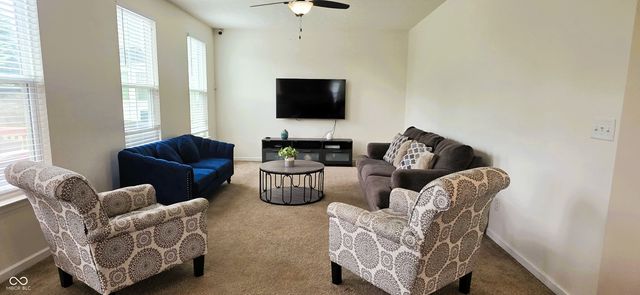 4525 Golden Eagle Court, Zionsville, IN 46077