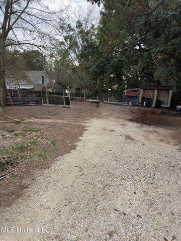 11503 Lamey Bridge Road, D'iberville, MS 39540