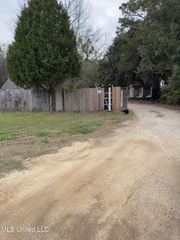 11503 Lamey Bridge Road, D'iberville, MS 39540