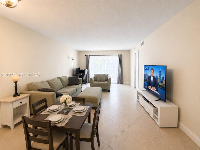 7120 S Devon Drive 110, Tamarac, FL 33321