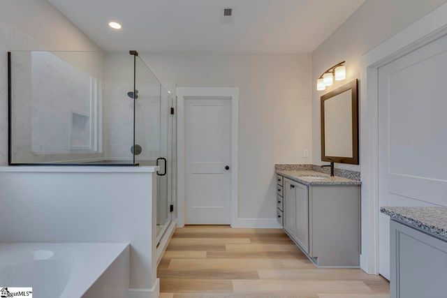 320 Jones Kelley Road, Travelers Rest, SC 29690