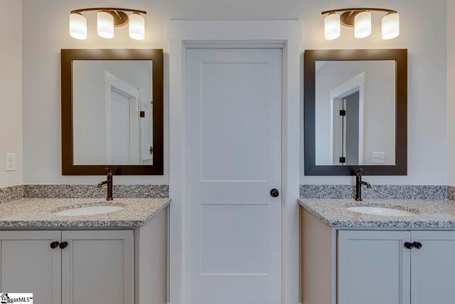 320 Jones Kelley Road, Travelers Rest, SC 29690