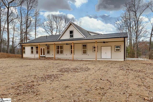 320 Jones Kelley Road, Travelers Rest, SC 29690
