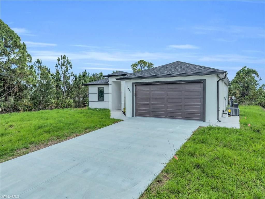 3511 27th ST SW, LEHIGH ACRES, FL 33976 — photo 4