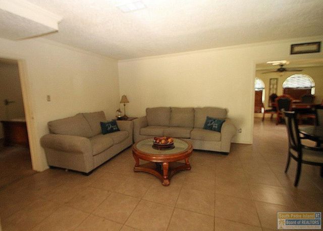 110 Morelos Ave., Rancho Viejo, TX 78575