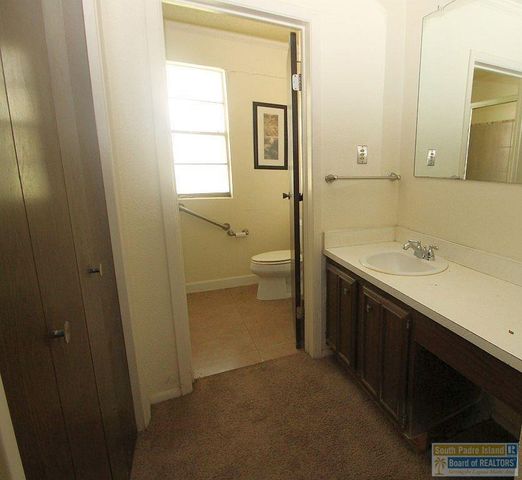 110 Morelos Ave., Rancho Viejo, TX 78575