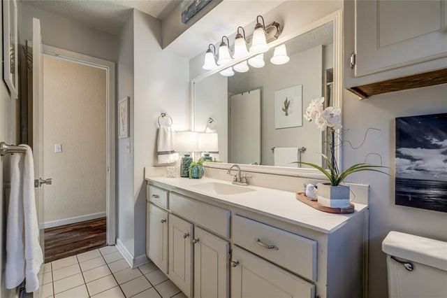 325 Choctaw Place, Yukon, OK 73099