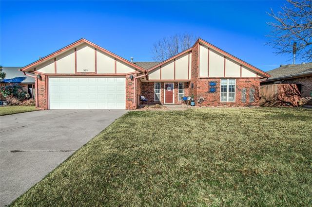 325 Choctaw Place, Yukon, OK 73099