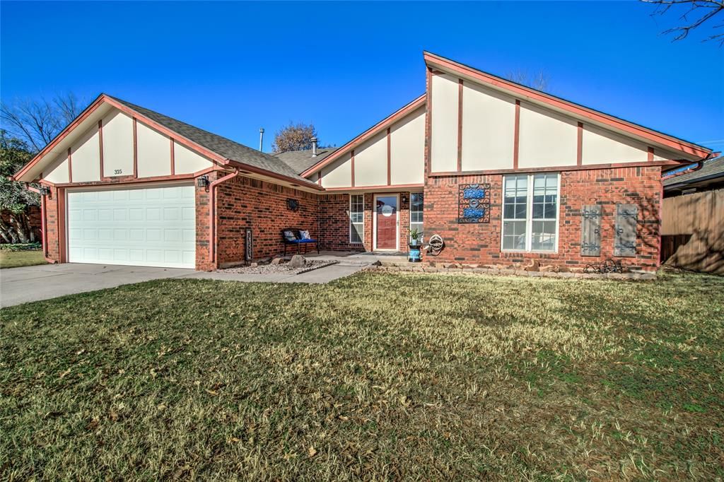 325 Choctaw Place, Yukon, OK 73099