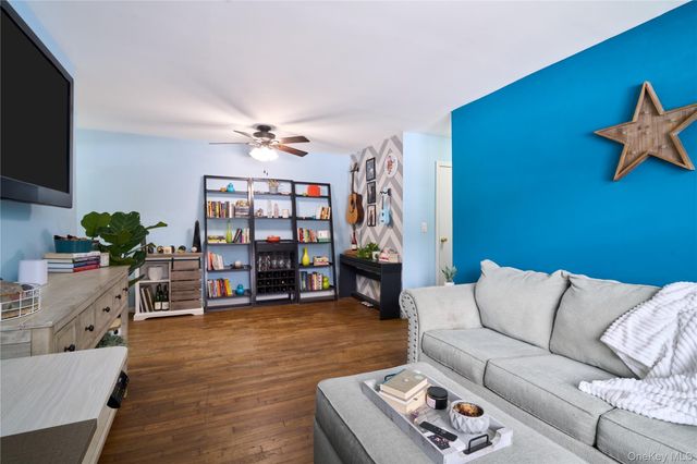 230 Fairharbor Drive 230, Patchogue, NY 11772