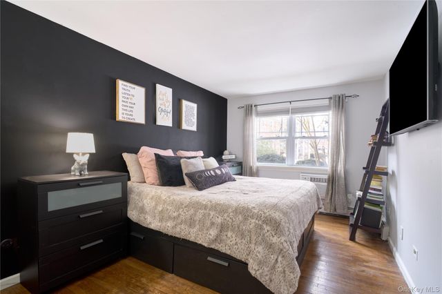 230 Fairharbor Drive 230, Patchogue, NY 11772