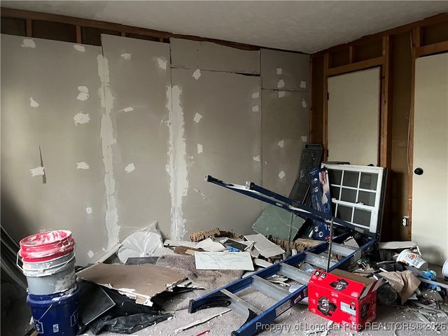 4805 Ellsworth Drive, Fayetteville, NC 28304