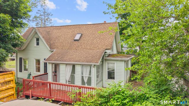 101 Meridian Street, Meriden, CT 06451