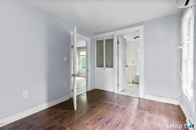101 Meridian Street, Meriden, CT 06451