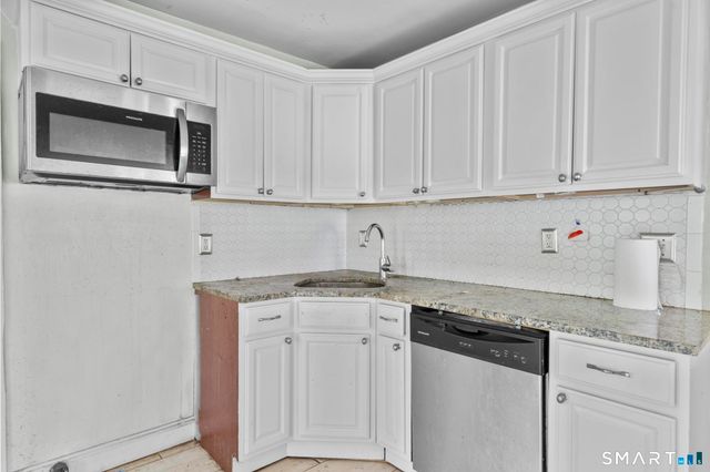 101 Meridian Street, Meriden, CT 06451
