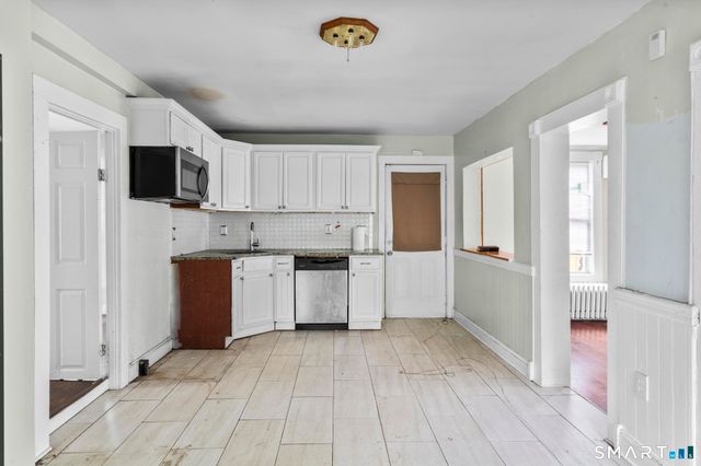 101 Meridian Street, Meriden, CT 06451
