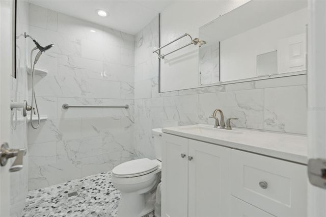 1218 SE 5TH AVENUE, Crystal River, FL 34429