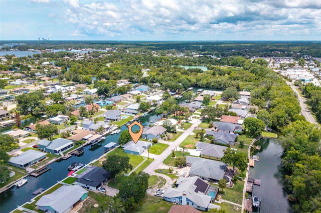 1218 SE 5TH AVENUE, Crystal River, FL 34429
