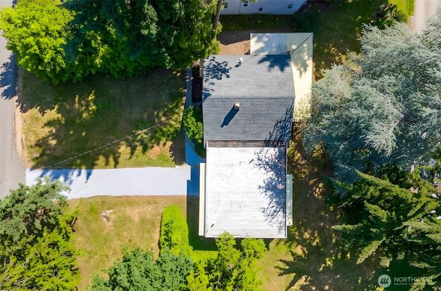 8011 SE 57th Street, Mercer Island, WA 98040