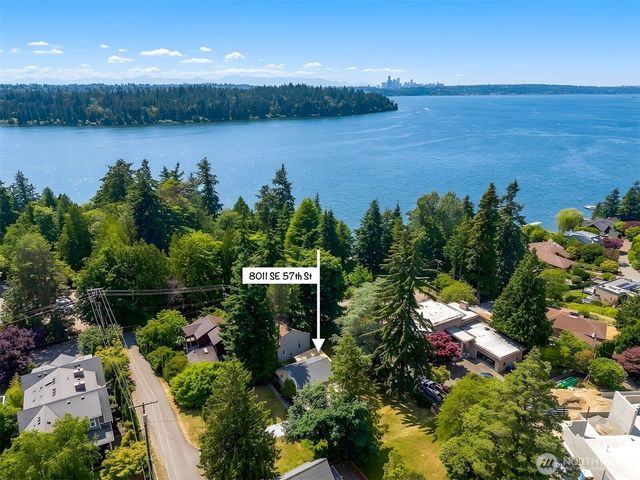 8011 SE 57th Street, Mercer Island, WA 98040