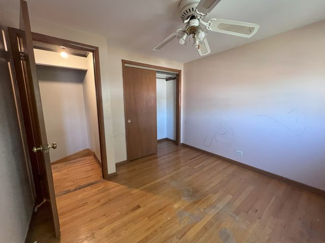 7824 W 80th Street, Bridgeview, IL 60455