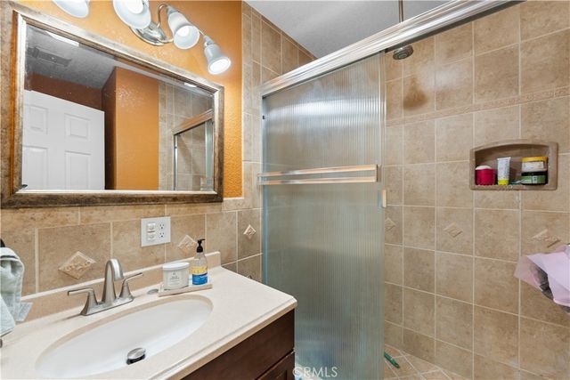 11019 Bluejay, Santa Fe Springs, CA 90670