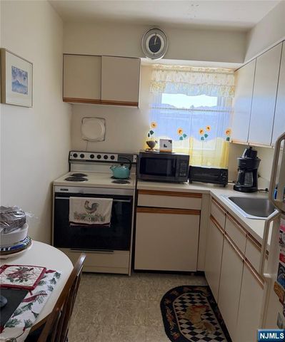 100 Pierson Miller Drive D41, Pompton Lakes, NJ 07442