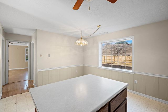 7038 HUNTCLIFF CV, Germantown, TN 38138