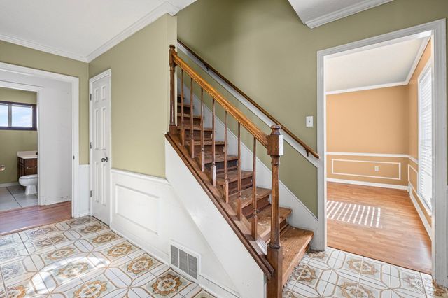 7038 HUNTCLIFF CV, Germantown, TN 38138