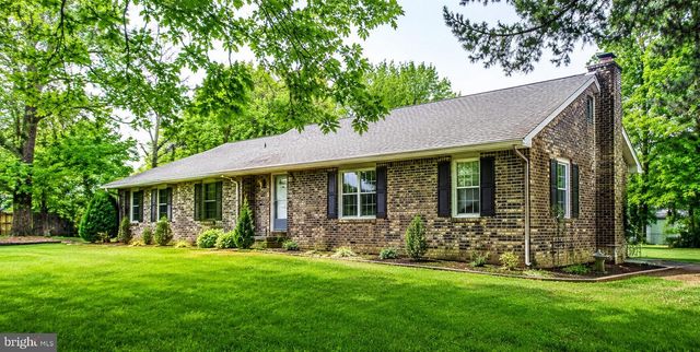 922 MAY RD, Lititz, PA 17543