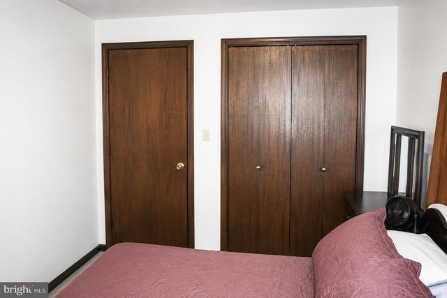 922 MAY RD, Lititz, PA 17543