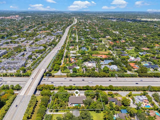 7990 SW 76th Ave, Miami, FL 33143