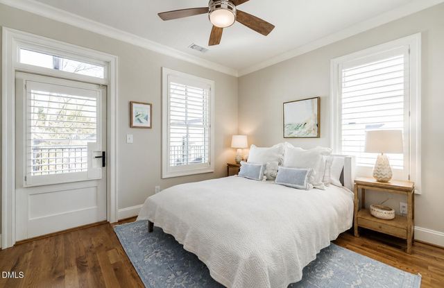 607 Smedes Place B, Raleigh, NC 27605