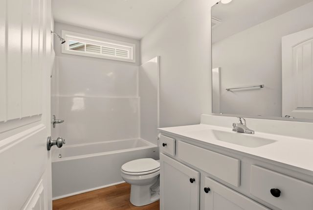 55 Bennington Ct, Georgetown, SC 29440