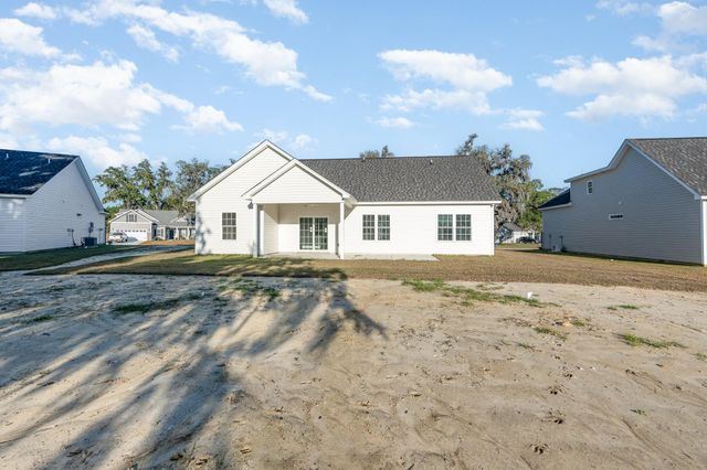 55 Bennington Ct, Georgetown, SC 29440