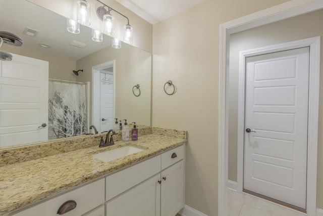 1814 Oakvale Drive, Chattanooga, TN 37421