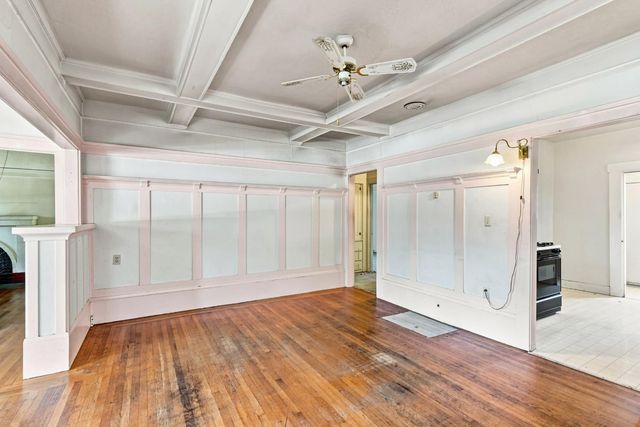 3161 T St, Sacramento, CA 95816