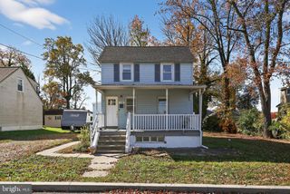 1138 FOURTH AVE, Croydon, PA 19021