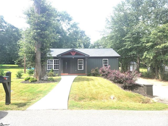 38 Spring Street, Pelzer, SC 29669