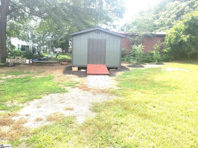 38 Spring Street, Pelzer, SC 29669