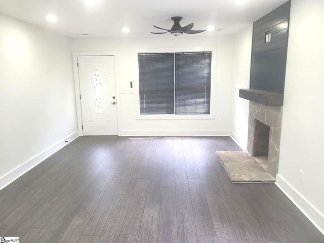 38 Spring Street, Pelzer, SC 29669