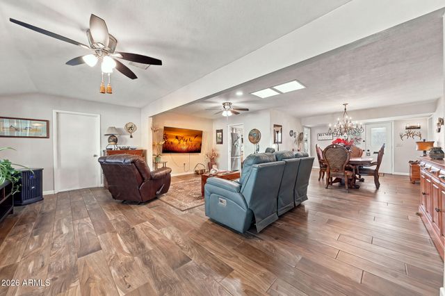 10909 W ROUNDELAY Circle, Sun City, AZ 85351