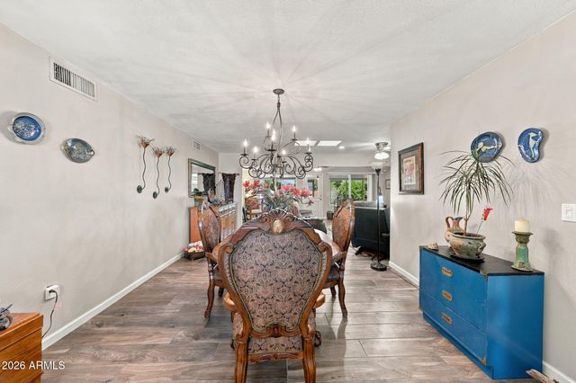 10909 W ROUNDELAY Circle, Sun City, AZ 85351