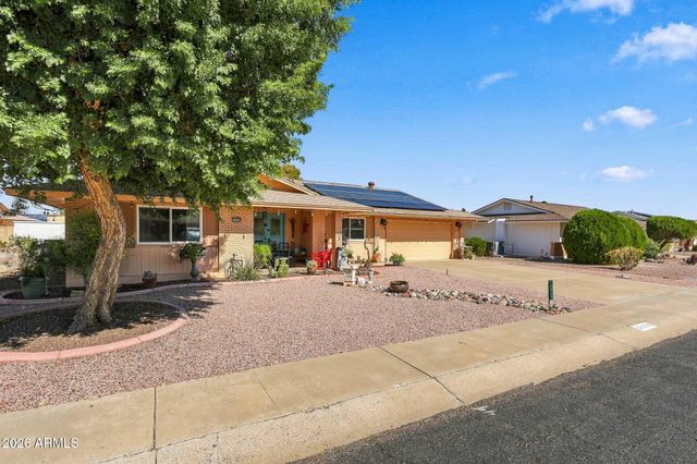 10909 W ROUNDELAY Circle, Sun City, AZ 85351