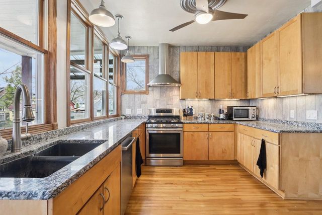 1130 Gorham Street, Madison, WI 53703