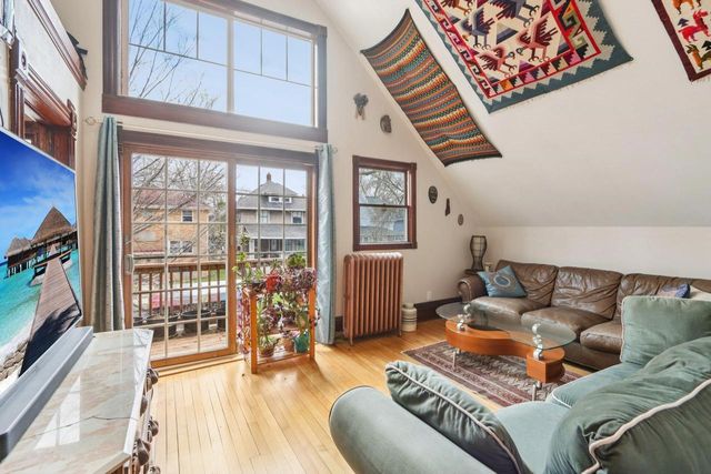 1130 Gorham Street, Madison, WI 53703
