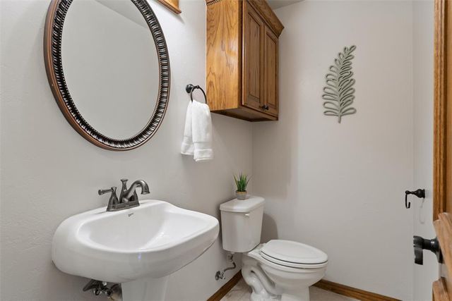 4209 Scissortail Drive, Yukon, OK 73099