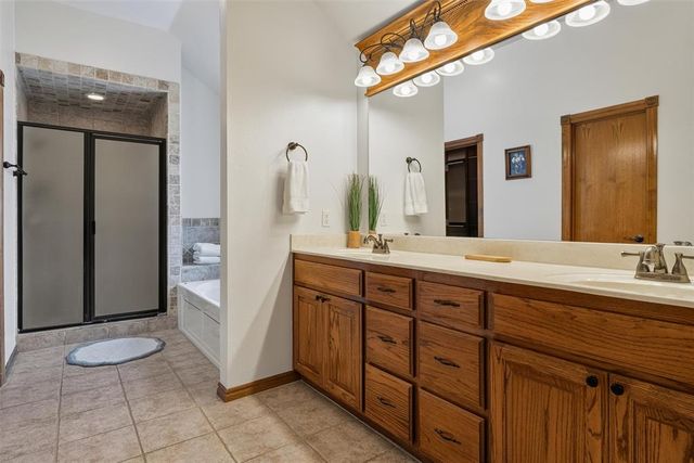 4209 Scissortail Drive, Yukon, OK 73099