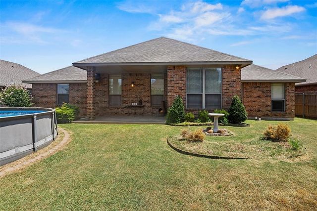 4209 Scissortail Drive, Yukon, OK 73099